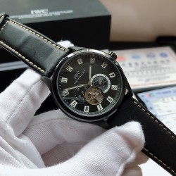 IWC 万国 R21 空军一号内置日本原装82s7机芯 走时稳定 0⃣️返修！蓝宝石防刮镜面 316精钢表壳 进口小牛皮表带。佩戴舒适 大气 机械感十足！尺寸 直径42mm厚11mm.  三杰精致推荐男士机械腕表 SJ为你精心挑选超真实实物图拍摄