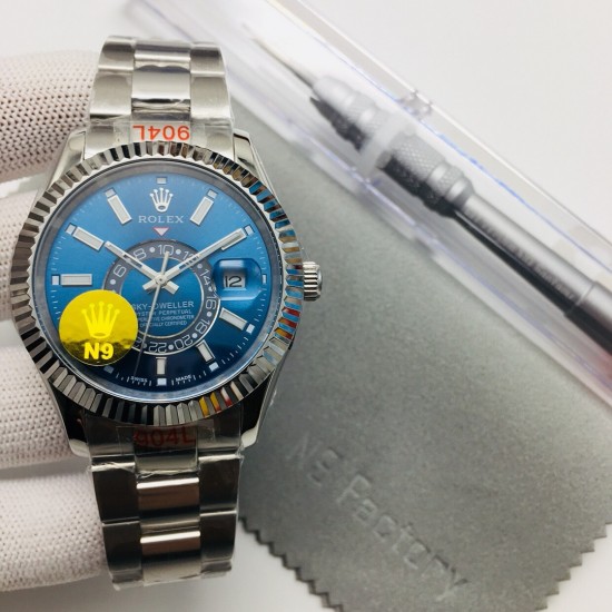 N9 Factory最新推荐 原版复刻 劳力士Rolex天行者系列SKY-DWELLER 直径42毫米x10毫米 机芯:进口全自动机械机芯改装9001 (24小时盘可单调) 圈口: 劳力士Ring Command三角坑纹⏲双向旋转外圈,镜面:德国进口蓝宝石玻璃镜面,材料:904L精钢表壳 表带: 不锈钢(蚝式钢),蚝式,原装保险折叠扣,经典男士休闲腕表,成功男士的标志!让您一劳永逸!N9诚意之作 值得你拥有! N9 Factory最新推荐 原版复刻 劳力士Rolex天行者系列SKY-DWELLER 直径42毫米x10毫米 机芯:进口全自动机械机芯改装9001 (24小时盘可单调) 圈口: 劳力士Ring Command三角坑纹⏲双向旋转外圈,镜面:德国进口蓝宝石玻璃镜面,材料:904L精钢表壳 表带: 不锈钢(蚝式钢),蚝式,原装保险折叠扣,经典男士休闲腕表,成功男士的标志!让您一劳永逸!N9诚意之作 值得你拥有!