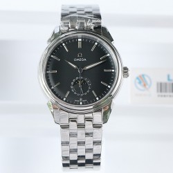 2019最新力作1：1欧米茄隆重上市！品质精良 工艺精湛 ，采用316精钢表壳和钢带、蓝宝石玻璃、日历和月相所有功能和原装机芯一致机芯改装复刻原装瑞士2824➖2全自动机芯（6位真日历与24小时日月星辰功能），尺寸:41mm*10mm,振频：28800每小时振荡次数动力储备，具备超强防水功能。表里如一，独具匠心。