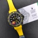 劳力士Rolex Daytona翡翠夜光全碳纤维GMT横空出世 这款获得天文台认证的首款全碳纤维GMT搭载2836全自动机械 蓝宝石抗刮损水晶镜面 碳纤维字面 完美复刻 原装同步橡树胶带 原装扣 更加柔软舒适 方便佩戴 爱不释手的劳力士GMT 品不完的一劳永逸!!! 劳力士Rolex Daytona翡翠夜光全碳纤维GMT横空出世 这款获得天文台认证的首款全碳纤维GMT搭载2836全自动机械 蓝宝石抗刮损水晶镜面 碳纤维字面 完美复刻 原装同步橡树胶带 原装扣 更加柔软舒适 方便佩戴 爱不释手的劳力士GMT 品不完的一劳永逸!!!