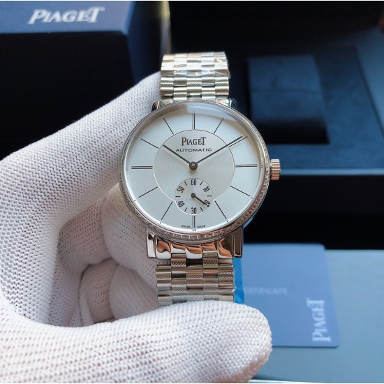 伯爵 Piaget Z2 精品男士腕表,经典两针半设计,圈口镶钻 尊贵大气,绅士风范,卓越品质,热卖全城。采用进口全自动2824 机械机芯(零返修),顶级316精钢表壳 伯爵经典表带, 蓝宝石抗魔镜面,尺寸42*12 三杰为你精致推荐男士精品机械腕表 精致传承真实效果 SJ品质的保证 伯爵 Piaget Z2 精品男士腕表,经典两针半设计,圈口镶钻 尊贵大气,绅士风范,卓越品质,热卖全城。采用进口全自动2824 机械机芯(零返修),顶级316精钢表壳 伯爵经典表带, 蓝宝石抗魔镜面,尺寸42*12 三杰为你精致推荐男士精品机械腕表 精致传承真实效果 SJ品质的保证