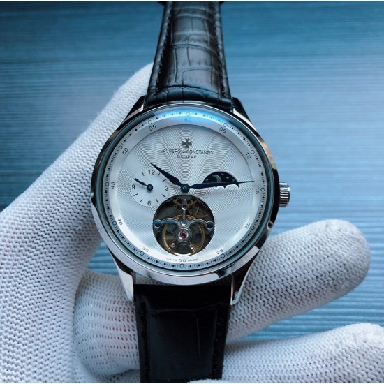 【品牌】江诗丹顿-Vacheron Constantin 【类型】男士腕表 B7 【机芯】全自动机械机芯【材质】316L精钢表壳【表带】真皮表带/钢带(可选)【表镜】矿物强化玻璃镜面 【尺寸】直径42mm 厚度13mm【特性】飞轮精选大三针机械男表、独特魅力、非凡气势! 三杰精致推荐男士机械腕表 SJ为你精心设计超真实实物图拍摄 【品牌】江诗丹顿-Vacheron Constantin 【类型】男士腕表 B7 【机芯】全自动机械机芯【材质】316L精钢表壳【表带】真皮表带/钢带(可选)【表镜】矿物强化玻璃镜面 【尺寸】直径42mm 厚度13mm【特性】飞轮精选大三针机械男表、独特魅力、非凡气势! 三杰精致推荐男士机械腕表 SJ为你精心设计超真实实物图拍摄