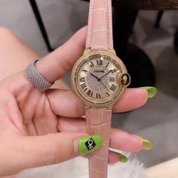 实拍爆款黄金色卡地亚蓝气球满钻系列双排四角钻✨超美人工镶嵌施华洛世奇水晶钻 字面全钻尽显高端品质 鳄鱼纹小牛皮搭配原装折叠扣 方便携带 瑞士石英机芯 百搭尺寸36mm(金玫白可选)适合各种高大上场合❗️