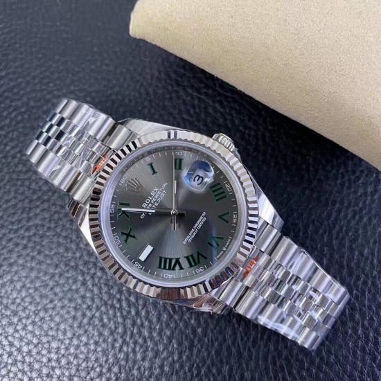 劳力士 ROLEX 日志系列41mm！搭载全自动机械机芯，316精钢材质 原装表扣，立体散珠带，百搭商务休闲款式！