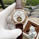 江诗丹顿 Vacheron Constantin 精品男士腕表,大飞轮搭载月相设计,尊贵大气,绅士风范,卓越品质,热卖全城。采用全自动机械机芯,顶级316精钢表壳,进口小牛皮表带,矿物质超强镜面,尺寸43*13 江诗丹顿 Vacheron Constantin 精品男士腕表,大飞轮搭载月相设计,尊贵大气,绅士风范,卓越品质,热卖全城。采用全自动机械机芯,顶级316精钢表壳,进口小牛皮表带,矿物质超强镜面,尺寸43*13