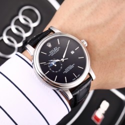 实物拍摄品牌：劳力士-ROLEX 类型：[酷]男士腕表表壳：316精钢（做工优质）表带：进口小牛皮/316精钢(两种可选)机芯：进口8217全自动机械机芯（走时稳定）玻璃：高级强化镀膜镜面尺寸：直径40mm，厚度12mm