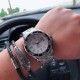 SJ出品 TW复刻版 欧米茄 OMEGA 全新海马系列 T2 300 米 潜水表 搭载钢带送尼龙带一条一表两带，抢先体验全新海马300 升级改为透视底，全新海马300升级为与正品一致全陶瓷表盘刻有[ZrO2]的印记升级陶瓷圈上的刻度和字 采用“白珐琅”工艺 不易变黄 有光泽，表针针形和老款不同，针形加大，读时更清晰，搭配进口美优达9015改8800机芯。（零返修）并配欧米茄代购包装力求完美！三杰精致推荐瑞士机械男士腕表 SJ为你精心挑选超真实实物图拍摄