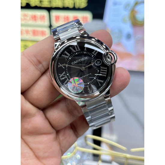 “黑色气球”!Cartier 卡地亚 蓝气球系列 以风格细腻,格调优雅著称,精钢表壳的色泽度使得腕表如气球般轻盈,罗马数字时标在表盘上显得复古深邃,蓝宝石玻璃镜面 烧钢蓝指针! “黑色气球”!Cartier 卡地亚 蓝气球系列 以风格细腻,格调优雅著称,精钢表壳的色泽度使得腕表如气球般轻盈,罗马数字时标在表盘上显得复古深邃,蓝宝石玻璃镜面 烧钢蓝指针!