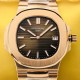 【PFF Factory新势力 新力作】V4最高升级版本 最高复刻 百达.翡丽PATEK PHILIPPE 优雅运动系列5711/1A鹦鹉螺!PFF震撼出品!钢表之王!1⃣️【机芯】全网最佳解毒方案,搭配百达.翡丽9015机改Cal.324自动上链一体机芯!精准稳定!2⃣️【表带】定制级人体工程学表带,钢带中珠是钻石型的,与正品相结合。3⃣️【尺寸】表壳尺寸40毫米,厚度仅9.0毫米,也与原装最接近。【PFF Factory】匠心之作 欢迎您的品鉴! 【PFF Factory新势力 新力作】V4最高升级版本 最高复刻 百达.翡丽PATEK PHILIPPE 优雅运动系列5711/1A鹦鹉螺!PFF震撼出品!钢表之王!1⃣️【机芯】全网最佳解毒方案,搭配百达.翡丽9015机改Cal.324自动上链一体机芯!精准稳定!2⃣️【表带】定制级人体工程学表带,钢带中珠是钻石型的,与正品相结合。3⃣️【尺寸】表壳尺寸40毫米,厚度仅9.0毫米,也与原装最接近。【PFF Factory】匠心之作 欢迎您的品鉴!