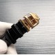 实物拍摄品牌:积家-Jaeger-LeCoultre A26 类型:男士腕表表壳:316精钢(做工上乘)表带:进口小牛皮/316精钢(两种可选) 机芯:高级定制全自动机械机芯(走时稳定)材料:高级强化镀膜镜面 尺寸:直径41mm,厚度12mm 三杰精致推荐男士机械腕表 SJ为你精心打造超真实实物图拍摄 实物拍摄品牌:积家-Jaeger-LeCoultre A26 类型:男士腕表表壳:316精钢(做工上乘)表带:进口小牛皮/316精钢(两种可选) 机芯:高级定制全自动机械机芯(走时稳定)材料:高级强化镀膜镜面 尺寸:直径41mm,厚度12mm 三杰精致推荐男士机械腕表 SJ为你精心打造超真实实物图拍摄