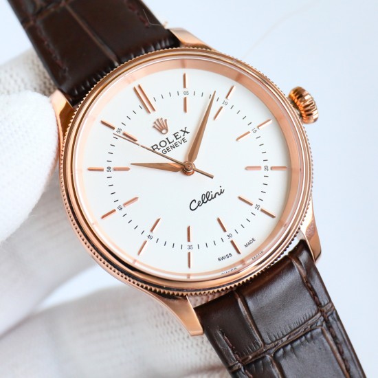 包金 劳力士 ROLEX 切利尼系列:RW1 时间型50505[尺寸]:39*11mm一体自动机 而稳定，大三针、一档无日历切利尼标志性圆拱形三角坑纹外圈[指针]:瑞士顶级批花工艺  【镜面】防刮蓝宝石水晶镜面air双层无色镀膜[表带】意大利小牛皮表带，质地柔软，佩戴舒适【表扣]原装开模针扣方便使用 S1精致推荐男士机械腕表