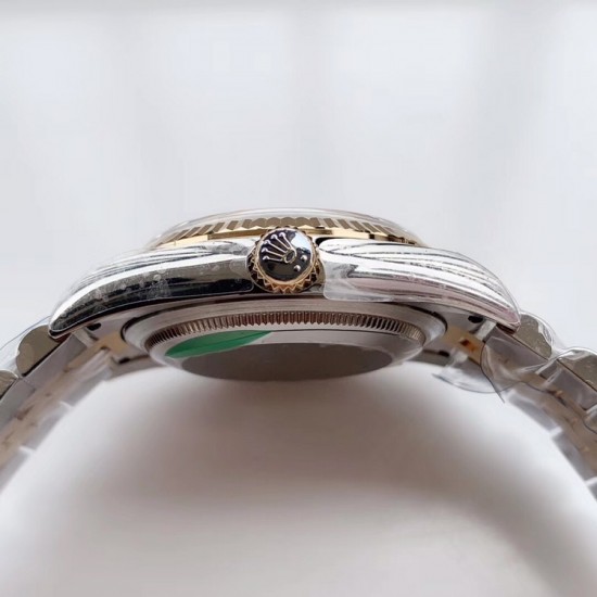 劳力士 ROLEX DATEJUST 日志型36mm系列腕表，搭载全自动机械机芯，精钢表带！
