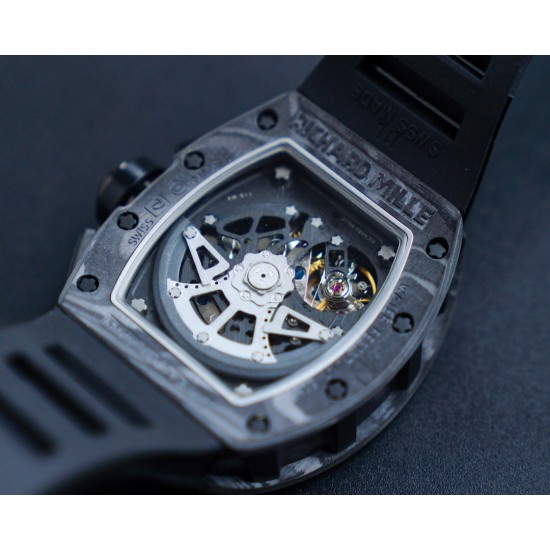 【 RICHARD MILLE 】理查德米勒 RM011-03艺术提升了全新层次,顶级碳纤维壳套 最完美的纹路 最完美的做工 搭载7750大日历 计时 飞返/逆跳多功能ETA7750全自动机械机芯,进口橡胶表带 原装折叠扣,尺寸50X40mm 高端大气上档次 计时腕表,展现着理查品牌的经典内涵,阳光而富有吸引力!全球限量50个7750机 ⚠️请认准独家品质 【 RICHARD MILLE 】理查德米勒 RM011-03艺术提升了全新层次,顶级碳纤维壳套 最完美的纹路 最完美的做工 搭载7750大日历 计时 飞返/逆跳多功能ETA7750全自动机械机芯,进口橡胶表带 原装折叠扣,尺寸50X40mm 高端大气上档次 计时腕表,展现着理查品牌的经典内涵,阳光而富有吸引力!全球限量50个7750机 ⚠️请认准独家品质