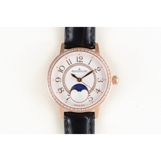 JL Factory最新力作 原版复刻 Jaeger-LeCoultre☘️积家Rendez-VousMoon月相腕表女神必备腕表,精钢/玫瑰金表壳,直径34mm,功能:日历.昼夜星晨,时分秒显示功能,功能与专柜一致,镶钻表圈,蓝宝石水晶表镜表背,银色玑镂表盘,精钢/玫瑰金指针,搭载925A/1自动上链机芯,动力存储40小时,防水50米。JL匠心之作 值得你品鉴! JL Factory最新力作 原版复刻 Jaeger-LeCoultre☘️积家Rendez-VousMoon月相腕表女神必备腕表,精钢/玫瑰金表壳,直径34mm,功能:日历.昼夜星晨,时分秒显示功能,功能与专柜一致,镶钻表圈,蓝宝石水晶表镜表背,银色玑镂表盘,精钢/玫瑰金指针,搭载925A/1自动上链机芯,动力存储40小时,防水50米。JL匠心之作 值得你品鉴!