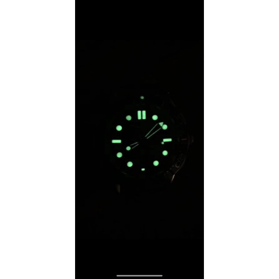 Ω OMEGA 欧米茄 SEAMASTER 新品海马系列 新款 300米300m 同轴至臻 直径42毫米42mm 潜水表。316L精钢 原装壳套（大厂壳套) 原版字面立体时丁超强夜光 原装表扣 搭载8800可透视全自动机械机芯。爆款热销中[强]请认准独家细节品质