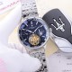 品牌：江诗丹顿 -Vacheron Constantin  类型：[酷]男士夜光腕表表壳：316精钢（做工优质）表带：进口真牛皮/316精钢（两种可选）机芯：高级定制全自动星辰月相驼飞轮机械机芯（走时稳定）玻璃：高级强化镀膜镜面尺寸：直径41mm，厚度13mm。