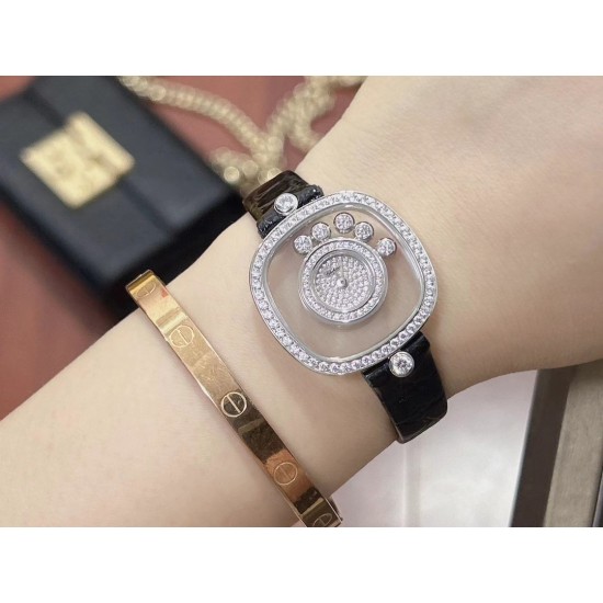 品牌：Chopard-萧邦最新款方形Happy Diamonds❤️瑞士原厂石英机芯 五颗快乐钻石在表盘自由流动  电镀18k金好货不等人哦～[机智]
