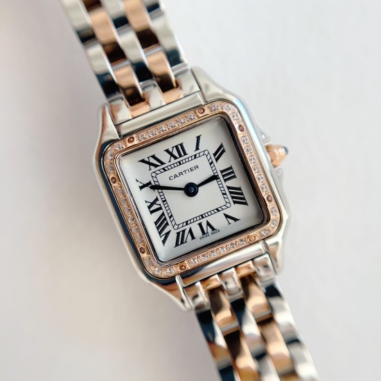 Panthre de Cartier / double chain Width 22mm.Length 30mm. Chain length 44cm卡地亚猎豹系列腕表/双圈表链宽度22mm 长度30mm 链条长度44cm瑞士进口石英机芯,316L精钢表壳表链。蓝晶石表冠,蓝宝石镜面,淬火钢蓝指针,双圈环绕链条,便捷珠宝扣。 Panthre de Cartier / double chain Width 22mm.Length 30mm. Chain length 44cm卡地亚猎豹系列腕表/双圈表链宽度22mm 长度30mm 链条长度44cm瑞士进口石英机芯,316L精钢表壳表链。蓝晶石表冠,蓝宝石镜面,淬火钢蓝指针,双圈环绕链条,便捷珠宝扣。