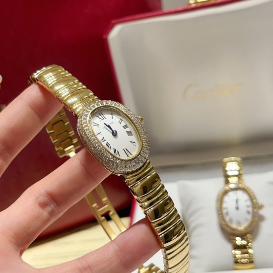 Baignoire de Cartier Small size: W:25mm L:32mmMini size: W:20mm L:25mmBaignoire de Cartier 卡地亚Baignoire1920#浴缸1920系列,进口瑞士石英机芯。316L精钢表壳表链。整体5A莫桑石镶嵌,淬火钢蓝指针,拱形水晶镜面。表壳尺寸:小号尺寸 宽度25mm长度32mmmini尺寸 宽度20mm长度25mm Baignoire de Cartier Small size: W:25mm L:32mmMini size: W:20mm L:25mmBaignoire de Cartier 卡地亚Baignoire1920#浴缸1920系列,进口瑞士石英机芯。316L精钢表壳表链。整体5A莫桑石镶嵌,淬火钢蓝指针,拱形水晶镜面。表壳尺寸:小号尺寸 宽度25mm长度32mmmini尺寸 宽度20mm长度25mm