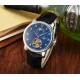 时尚新款 PATEK PHILIPPE【新年巨献 最高版本】百达翡丽超级多功能系列(功能 12字位日月星辰显示 6字位飞达显示)和原装一样的带水平压纹工艺,带荧光刻度 ,42mm直径。316L精钢镀金,原装进口镀膜水晶镜面。字面的外钻为施华洛世奇钻,通透闪亮,气质非凡。在目前技术范畴内尽可能接近原装,此款腕表让您驾驭所有场合。 时尚新款 PATEK PHILIPPE【新年巨献 最高版本】百达翡丽超级多功能系列(功能 12字位日月星辰显示 6字位飞达显示)和原装一样的带水平压纹工艺,带荧光刻度 ,42mm直径。316L精钢镀金,原装进口镀膜水晶镜面。字面的外钻为施华洛世奇钻,通透闪亮,气质非凡。在目前技术范畴内尽可能接近原装,此款腕表让您驾驭所有场合。