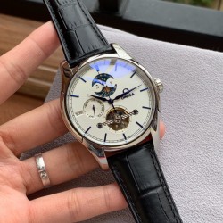品牌：欧米茄 OMEGA类型：精品男士腕表表带：真牛皮表带机芯：全自动机械机芯镜面：矿物质强化玻璃  尺寸：直径42mm 厚12mm！