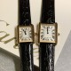 实拍【精品升级版】卡地亚超薄坦克Cartier Tank Solo系列,一款百搭 性价比又高的手表 采用瑞士石英机芯,圆珠形表冠,镶嵌一颗凸圆形合成尖晶石,镀银珠光表盘,罗马数字时标,剑形蓝钢指针,蓝宝石水晶镜面,可搭配进口鳄鱼纹牛皮表带,另有多种颜色荔枝纹原版皮为你打造个性化腕间配饰,直径:小号2431mm,中号2734mm。佩戴舒适柔软服帖,上手显得高贵又典雅,很气质很女人独家货源。「认准细节,欢迎质量对比」 实拍【精品升级版】卡地亚超薄坦克Cartier Tank Solo系列,一款百搭 性价比又高的手表 采用瑞士石英机芯,圆珠形表冠,镶嵌一颗凸圆形合成尖晶石,镀银珠光表盘,罗马数字时标,剑形蓝钢指针,蓝宝石水晶镜面,可搭配进口鳄鱼纹牛皮表带,另有多种颜色荔枝纹原版皮为你打造个性化腕间配饰,直径:小号2431mm,中号2734mm。佩戴舒适柔软服帖,上手显得高贵又典雅,很气质很女人独家货源。「认准细节,欢迎质量对比」