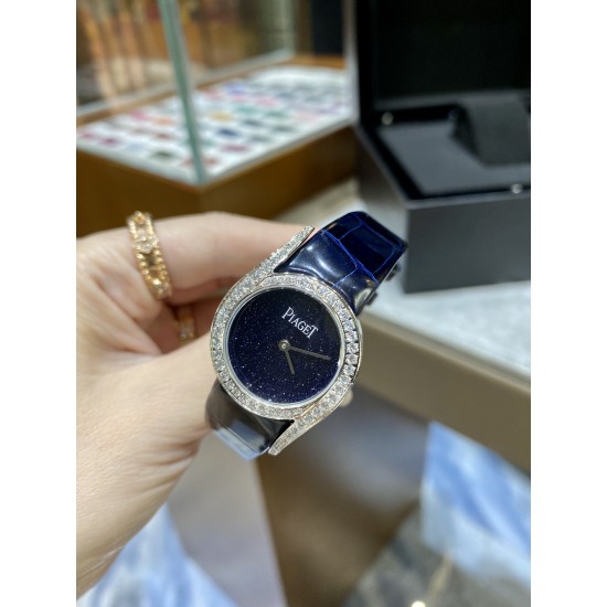 RF厂伯爵新款小号26mm。Limelight Gala系列的女性钻石手表是绝对诱惑的标志,表盘独特的6与9的造型,混合艺术,设计和珠宝,他们赞扬充满活力和大胆女性气质。在伯爵的眼里,每一位演绎人生故事的女主角,都注定拥有出众魅力!别出心裁,不断进阶超越。尺寸26mm 机芯:瑞士朗达机芯 玻璃:蓝宝石镜面 皮带:美洲鳄鱼皮 RF厂伯爵新款小号26mm。Limelight Gala系列的女性钻石手表是绝对诱惑的标志,表盘独特的6与9的造型,混合艺术,设计和珠宝,他们赞扬充满活力和大胆女性气质。在伯爵的眼里,每一位演绎人生故事的女主角,都注定拥有出众魅力!别出心裁,不断进阶超越。尺寸26mm 机芯:瑞士朗达机芯 玻璃:蓝宝石镜面 皮带:美洲鳄鱼皮