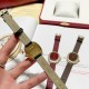 Baignoire de Cartier W:25mm L:32mmBaignoire de Cartier 卡地亚Baignoire1920#浴缸1920系列,进口瑞士石英机芯。316L精钢表壳表扣。整体5A莫桑石镶嵌,淬火钢蓝指针,拱形水晶镜面。表壳尺寸:宽度25mm长度32mm Baignoire de Cartier W:25mm L:32mmBaignoire de Cartier 卡地亚Baignoire1920#浴缸1920系列,进口瑞士石英机芯。316L精钢表壳表扣。整体5A莫桑石镶嵌,淬火钢蓝指针,拱形水晶镜面。表壳尺寸:宽度25mm长度32mm