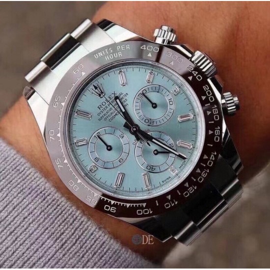ROLEX 劳力士 迪通拿系列。尺寸40mm!陶质实心外圈连计速刻度,盘面的底色纹路经过无数次过滤改正,劳力士金属LOGO凹陷立体感,易读Chroma light夜光显示 表镜平形蓝宝石水晶玻璃 表扣采用进口精钢1:1散件打磨而成 腐蚀劳力士钢印! ROLEX 劳力士 迪通拿系列。尺寸40mm!陶质实心外圈连计速刻度,盘面的底色纹路经过无数次过滤改正,劳力士金属LOGO凹陷立体感,易读Chroma light夜光显示 表镜平形蓝宝石水晶玻璃 表扣采用进口精钢1:1散件打磨而成 腐蚀劳力士钢印!