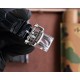 百达翡丽 运动优雅鹦鹉螺!表径40MM,极具奢华的镶施华洛世奇水钻,鹦鹉螺经典的圆润饱满的八角形外形搭配方形水钻更显高贵格调,成就了鹦鹉螺优雅而不失阳刚的经典运动款式。方钻表盘与表壳相呼应,浑然一体,经典的大三针悬于水钻之上,指针转动仿似流水不息、波涛汹涌,把动静之美皆呈现在精巧表盘之上。机芯百达翡丽324机芯,拥有极佳的稳定性,更将手表厚度控制到极致,佩戴更加舒适。 百达翡丽 运动优雅鹦鹉螺!表径40MM,极具奢华的镶施华洛世奇水钻,鹦鹉螺经典的圆润饱满的八角形外形搭配方形水钻更显高贵格调,成就了鹦鹉螺优雅而不失阳刚的经典运动款式。方钻表盘与表壳相呼应,浑然一体,经典的大三针悬于水钻之上,指针转动仿似流水不息、波涛汹涌,把动静之美皆呈现在精巧表盘之上。机芯百达翡丽324机芯,拥有极佳的稳定性,更将手表厚度控制到极致,佩戴更加舒适。