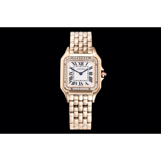 实拍 GF最强女表系列——卡地亚猎豹Panthre de Cartier。华丽而不羁,是Panthre de Cartier猎豹所传达的美学风格。它线条流畅,魅惑动人,柔软服帖于腕间,宛若在肌肤上翩翩起舞。独特的造型彰显成熟优雅、自信动人的女性形象。GF工厂以精湛技艺,原装开模,打造出与正品无异的精美流线表耳,与表壳一体成型。搭载瑞士朗达石英机芯,316L精钢壳套,尺寸:27 x 37毫米,厚度:6毫米,表冠镶嵌一颗合成蓝色尖晶石,镀银表盘,剑形蓝钢指针,100%三度防水。搭配专柜旅行包装物料。 实拍 GF最强女表系列——卡地亚猎豹Panthre de Cartier。华丽而不羁,是Panthre de Cartier猎豹所传达的美学风格。它线条流畅,魅惑动人,柔软服帖于腕间,宛若在肌肤上翩翩起舞。独特的造型彰显成熟优雅、自信动人的女性形象。GF工厂以精湛技艺,原装开模,打造出与正品无异的精美流线表耳,与表壳一体成型。搭载瑞士朗达石英机芯,316L精钢壳套,尺寸:27 x 37毫米,厚度:6毫米,表冠镶嵌一颗合成蓝色尖晶石,镀银表盘,剑形蓝钢指针,100%三度防水。搭配专柜旅行包装物料。