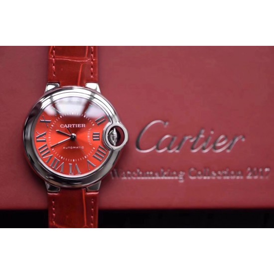 V6出品 CARTIER卡地亚蓝气球系列WSBB0022腕表,蓝气球系列,新款,中国红,尺寸:33*11毫米,悦目的红色,既象征爱情的热烈,也传达团圆的喜悦。浓情蜜意,化作红色鳄鱼皮表带,在爱人的腕间缠绕;凸圆形尖晶石镶嵌在凹槽式表冠,优雅而静谧;红色阳光射线纹饰表盘流光溢彩,如绚烂的红玫瑰,见证幸福与喜悦的时刻;剑形银色指针精准地记录下永恒的挚爱宣言,触动爱的心跳。此次一次性发售的卡地亚“中国红”蓝气球腕表,将为2020新年带来鸿运好彩头。 V6出品 CARTIER卡地亚蓝气球系列WSBB0022腕表,蓝气球系列,新款,中国红,尺寸:33*11毫米,悦目的红色,既象征爱情的热烈,也传达团圆的喜悦。浓情蜜意,化作红色鳄鱼皮表带,在爱人的腕间缠绕;凸圆形尖晶石镶嵌在凹槽式表冠,优雅而静谧;红色阳光射线纹饰表盘流光溢彩,如绚烂的红玫瑰,见证幸福与喜悦的时刻;剑形银色指针精准地记录下永恒的挚爱宣言,触动爱的心跳。此次一次性发售的卡地亚“中国红”蓝气球腕表,将为2020新年带来鸿运好彩头。