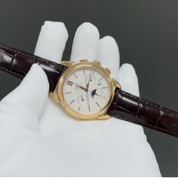 IWC万国最新力作最高版本万国波涛菲诺多功能高级自动腕表！9100多功能进口机械机芯！整表壳CNC精磨工艺，与原装工艺效果如出一辙，整体字面质感更佳！在订制机芯的加持下，尺寸41*10mm，优雅的贵族气息结合无与伦比的视觉享受，神秘雅致，精湛非凡，采用顶级意大利小皮材质表带，质地柔软细腻，手工缝制的丝线，纹路清晰，均匀规整，大方富有档次。⚠️请认准独家品质
