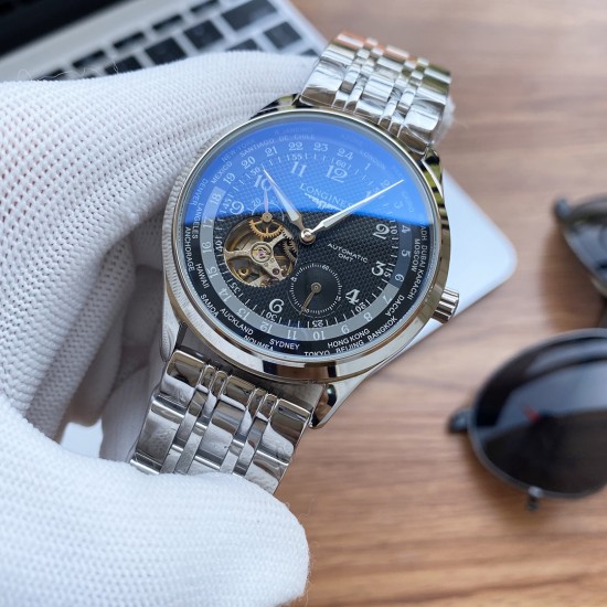 实物拍摄品牌：浪琴-LONGINES 类型：[酷]男士腕表表壳：316精钢（做工优质）表带：进口小牛皮/316精钢（两种可选）机芯：高级定制全自动机械机芯（走时稳定）玻璃：高级强化镀膜镜面尺寸：直径40mm，厚度12mm