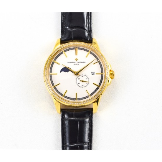 【 VACHERON CONSTANTIN 】江诗丹顿 贵族的艺术品!搭配进口机芯(0返修)台湾厂进口316精钢塑造!字面采用3D油压鱼鳞纹技术,立体感十足,搭配意大利进口小牛皮!耗时6个月打造壳身 堪称完美无缺,尺寸41mm。耐磨防刮蓝宝石双卜玻璃!超强防水50米!江诗丹顿历经风雨一直以来都是销量冠军,独特而奢华的设计风格广受好评,是成功魅力人士的首选,怒荐! 【 VACHERON CONSTANTIN 】江诗丹顿 贵族的艺术品!搭配进口机芯(0返修)台湾厂进口316精钢塑造!字面采用3D油压鱼鳞纹技术,立体感十足,搭配意大利进口小牛皮!耗时6个月打造壳身 堪称完美无缺,尺寸41mm。耐磨防刮蓝宝石双卜玻璃!超强防水50米!江诗丹顿历经风雨一直以来都是销量冠军,独特而奢华的设计风格广受好评,是成功魅力人士的首选,怒荐!