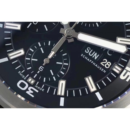 到货[庆祝][庆祝]接受预订NS Factory 2021最新力作 市场最高品质 狠货来袭!IWC万国海洋计时系列IW376805 腕表(“雅克伊夫库斯托探险之旅”特别版)表径44mmx17mm，搭载7750自动机械计时机芯，3点位日历星期显示，蓝宝石水晶玻璃表镜，表镜经双面防眩处理透光清晰，快拆表带一步到位，富有机械感的齿轮型表冠，可转动圈口，方向同正品。超强双色夜光，即使是在黑夜也能清晰的知道时间，佩戴舒适，值得你拥有!