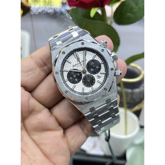 AP 爱彼 熊猫眼26331皇家橡树多功能计时机械腕表41MM！
