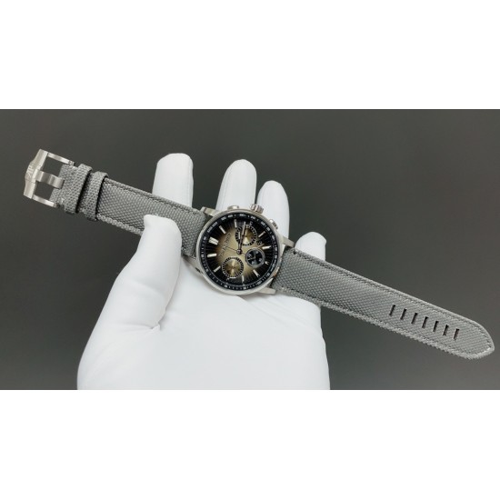 APF爱彼-AP,CODE11.59自动上链计时码表系列1️⃣材料:316L精钢2️⃣机芯:采用稳定7750机芯改原装Calibre44013️⃣玻璃镜面采用防眩水晶篮宝玻璃4️⃣表带进口意大利小牛皮以及帆布皮带5️⃣表扣实用原装针扣5️⃣防水:10度防水可以潜水300米6️⃣尺寸:41mm APF爱彼-AP,CODE11.59自动上链计时码表系列1️⃣材料:316L精钢2️⃣机芯:采用稳定7750机芯改原装Calibre44013️⃣玻璃镜面采用防眩水晶篮宝玻璃4️⃣表带进口意大利小牛皮以及帆布皮带5️⃣表扣实用原装针扣5️⃣防水:10度防水可以潜水300米6️⃣尺寸:41mm