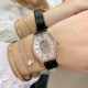 实拍 江诗丹顿-Vacheron Constantin 作为世界上历史悠久的钟表制造商从未停止生产,秉承悉力以赴,精益求精的品牌座右铭,其中有一款-Malte系列25530/000R-9742,经典酒桶型婉表,防磨水晶镜面,内部经反光处理,配置瑞士原装石英机芯,尺寸28.40*38.67毫米,厚度7.28毫米。表壳电镀18K白金/玫瑰金,表带有布绢带,牛皮带两种选择,针扣配带.市面最高版本,你值得拥有! 实拍 江诗丹顿-Vacheron Constantin 作为世界上历史悠久的钟表制造商从未停止生产,秉承悉力以赴,精益求精的品牌座右铭,其中有一款-Malte系列25530/000R-9742,经典酒桶型婉表,防磨水晶镜面,内部经反光处理,配置瑞士原装石英机芯,尺寸28.40*38.67毫米,厚度7.28毫米。表壳电镀18K白金/玫瑰金,表带有布绢带,牛皮带两种选择,针扣配带.市面最高版本,你值得拥有!