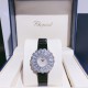 实拍 萧邦-Chopard❥ Precious Chopard系列❥瑞士石英机芯❥蓝宝石玻璃镜面❥表壳直径约36mm 厚度约8mm❥今年以“舞会”为主题,推出Precious Chopard系列高级珠宝与珠宝表新作。以钻石和多种彩色贵重宝石为Precious Chopard系列珠宝装饰出华丽的外衣,由最出色的珠宝师以卓绝工艺精心制作,散发出盛大晚会的恢宏气势。 实拍 萧邦-Chopard❥ Precious Chopard系列❥瑞士石英机芯❥蓝宝石玻璃镜面❥表壳直径约36mm 厚度约8mm❥今年以“舞会”为主题,推出Precious Chopard系列高级珠宝与珠宝表新作。以钻石和多种彩色贵重宝石为Precious Chopard系列珠宝装饰出华丽的外衣,由最出色的珠宝师以卓绝工艺精心制作,散发出盛大晚会的恢宏气势。