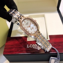 LONGINES 浪琴 Symphonette圆舞曲升级版系列腕表，表壳镶方钻高端大气之作 原装进口两针半石英机芯，精致视角美感，尺寸23*32cm！