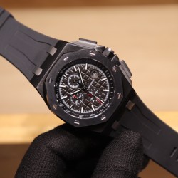 随机送迷彩橡胶带一副品牌：爱彼 Audemars Piguet系列：皇家橡树离岸型限量多功能机械腕表尺寸：44MM13MM机芯：复刻原装3126全自动机械机芯镜面：反炫光处理蓝宝石水晶玻璃材料：进口316精钢鑫表壳表带:   进口橡胶表带表扣:   原装针扣(H厂出品，市场最高版本，超高品质，超A做工，非市场普通货，硬汉必备神器)