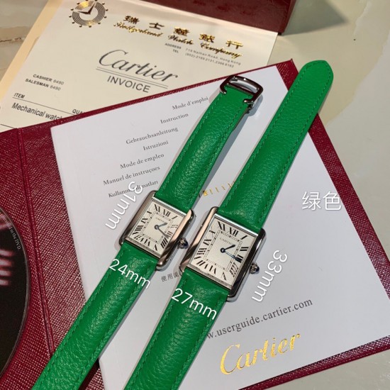 实拍 Cartier 卡地亚 Tank坦克系列方型石英女表手表,TW最新力作!强烈推荐。小方卡表壳采用上下横度手工打磨,左右立体感似平似圆。均予2017年新版卡地亚坦克系列保持一致。支持对比专柜。包括水波纹皮带纹路与弧度设计体现超强做工,底皮真正意大利牛皮颜色对版 ,底盖均衡密度拉丝 。1字弧度高吻合螺丝完美结合。表扣采用拉砂刻体,ZP打版了货,可随意出入专柜无压力小号尺寸:31mmx 24mm,厚6mm中号尺寸:33mmx 27mm,厚6mm 实拍 Cartier 卡地亚 Tank坦克系列方型石英女表手表,TW最新力作!强烈推荐。小方卡表壳采用上下横度手工打磨,左右立体感似平似圆。均予2017年新版卡地亚坦克系列保持一致。支持对比专柜。包括水波纹皮带纹路与弧度设计体现超强做工,底皮真正意大利牛皮颜色对版 ,底盖均衡密度拉丝 。1字弧度高吻合螺丝完美结合。表扣采用拉砂刻体,ZP打版了货,可随意出入专柜无压力小号尺寸:31mmx 24mm,厚6mm中号尺寸:33mmx 27mm,厚6mm