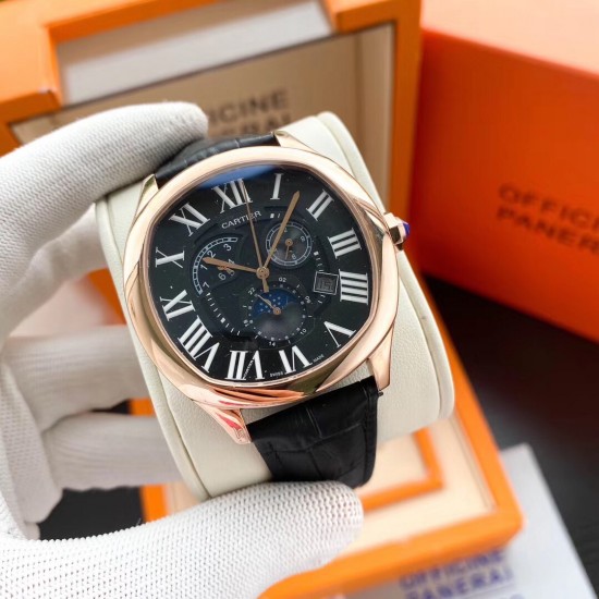 CARTIER-卡地亚‼️精品6针月相设计搭配5位置日历显示L精钢表壳(完美打造)直径44mm厚度12mm 内置:全自动机械机芯(走时稳定)_耐磨矿物蓝光玻璃 (经久耐用)_进口牛皮表带,原装经典表扣 CARTIER-卡地亚‼️精品6针月相设计搭配5位置日历显示L精钢表壳(完美打造)直径44mm厚度12mm 内置:全自动机械机芯(走时稳定)_耐磨矿物蓝光玻璃 (经久耐用)_进口牛皮表带,原装经典表扣