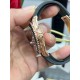 ROLEX 劳力士 YACHT MASTER 游艇名仕型 116655 运动男表 精钢镀厚玫瑰金表壳 陶瓷表圈 可双向转动 旋入式表冠 蓝宝石镜面有日历放大镜6点位镭射皇冠防伪 橡胶表带 表带侧面有OYSTERFLEX字样雕刻 表带背面有导汗槽 Glidelock折叠保险表扣! ROLEX 劳力士 YACHT MASTER 游艇名仕型 116655 运动男表 精钢镀厚玫瑰金表壳 陶瓷表圈 可双向转动 旋入式表冠 蓝宝石镜面有日历放大镜6点位镭射皇冠防伪 橡胶表带 表带侧面有OYSTERFLEX字样雕刻 表带背面有导汗槽 Glidelock折叠保险表扣!