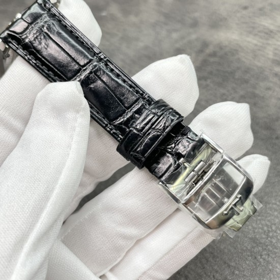 积家月相大师系列正装男表Q1368420.(表壳直径39mm,厚度9.9mm)数控精雕立体月相盘,完美还原原装!搭载Miyota9015魔改一体Cal.925/1机芯,镂空链条盒让机芯看起来“更积家”!自动陀电镀了特调的K金色,并非市场上普通的红玫瑰金,实实在在匠心打造!出货实拍 积家月相大师系列正装男表Q1368420.(表壳直径39mm,厚度9.9mm)数控精雕立体月相盘,完美还原原装!搭载Miyota9015魔改一体Cal.925/1机芯,镂空链条盒让机芯看起来“更积家”!自动陀电镀了特调的K金色,并非市场上普通的红玫瑰金,实实在在匠心打造!出货实拍