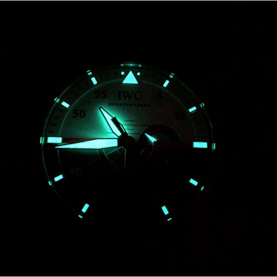 技术升级引领时尚 万国 iwc 典范 大飞新品 IWC 概念表特别版 H5 【表壳】腕表数据46mm.与原装一致,采用高科技强化316精钢【字面】采用飞机引擎形状.菱角切工形状工序、上下不同版层配合十分艰难,在精湛技艺和强大的耐心,使之显现凸出的立体感。【表镜】蓝宝石水晶玻璃表镜,双面蓝色高透镀膜。工艺吻合原装,通透度直逼正品。新款必属精品 敬请各路表友品鉴 技术升级引领时尚 万国 iwc 典范 大飞新品 IWC 概念表特别版 H5 【表壳】腕表数据46mm.与原装一致,采用高科技强化316精钢【字面】采用飞机引擎形状.菱角切工形状工序、上下不同版层配合十分艰难,在精湛技艺和强大的耐心,使之显现凸出的立体感。【表镜】蓝宝石水晶玻璃表镜,双面蓝色高透镀膜。工艺吻合原装,通透度直逼正品。新款必属精品 敬请各路表友品鉴