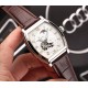 实物拍摄品牌：江诗丹顿 -Vacheron Constantin 酒桶型类型：[酷]男士腕表表壳：316精钢（做工优质）表带：进口小牛皮/316精钢（两种可选）机芯：高级定制全自动机械机芯（走时稳定）玻璃：高级强化镀膜镜面尺寸：直径41.5*43mm，厚度13mm