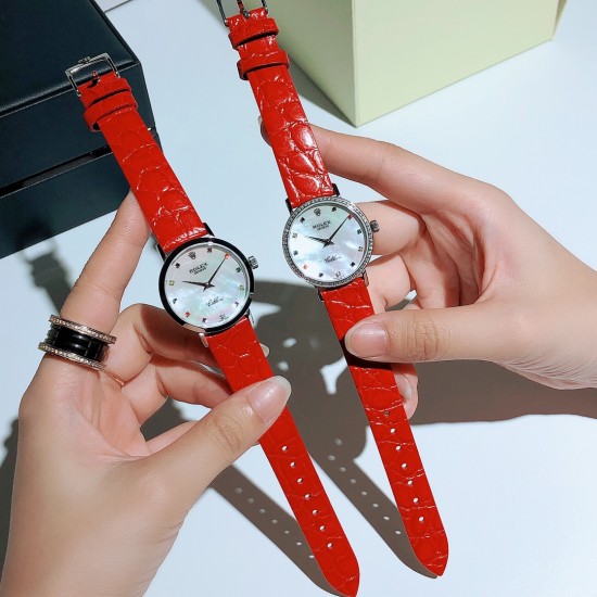 实拍 劳力士2020新品女性腕表 高级腕表ROLEX,一见倾心。劳力士切利尼女款奢华版惊艳上市,表面镶嵌12颗施洛华世奇彩钻,蕴意生命多姿多彩。表盘32尺寸,适配所有女神的手腕。手表搭载进口9015机芯,厚度仅为8毫米,足够薄,让您佩戴更舒适! 实拍 劳力士2020新品女性腕表 高级腕表ROLEX,一见倾心。劳力士切利尼女款奢华版惊艳上市,表面镶嵌12颗施洛华世奇彩钻,蕴意生命多姿多彩。表盘32尺寸,适配所有女神的手腕。手表搭载进口9015机芯,厚度仅为8毫米,足够薄,让您佩戴更舒适!