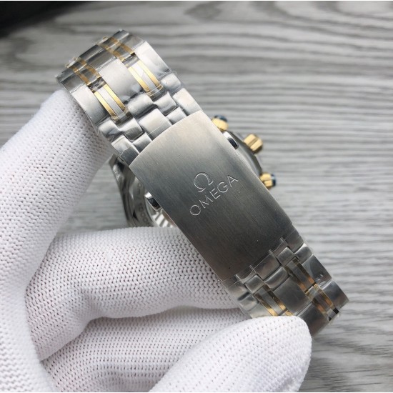 欧米茄 OMEGA R6 全新海系马列300m计时士男腕表 市面目前高最版本的计时腕表1:表壳拉身砂细腻洁白光亮斜边抛弧光度倒角与正一品致2: 搭载复刻米欧茄9900计机时芯,904精表钢壳44毫米 ,天进然口橡胶表带,3: 搭配饰以白色珐琅潜水刻度陶瓷表圈,让探索与众不同4:镜采面用进口蓝宝石,硬度高、抗刮损,效无果比通透5:表盘采用蓝(黑)色陶瓷打造而成饰以激光雕刻波浪图案 与镂空指针和白色珐琅潜水刻度相应成趣,诠释海洋魅力。 欧米茄 OMEGA R6 全新海系马列300m计时士男腕表 市面目前高最版本的计时腕表1:表壳拉身砂细腻洁白光亮斜边抛弧光度倒角与正一品致2: 搭载复刻米欧茄9900计机时芯,904精表钢壳44毫米 ,天进然口橡胶表带,3: 搭配饰以白色珐琅潜水刻度陶瓷表圈,让探索与众不同4:镜采面用进口蓝宝石,硬度高、抗刮损,效无果比通透5:表盘采用蓝(黑)色陶瓷打造而成饰以激光雕刻波浪图案 与镂空指针和白色珐琅潜水刻度相应成趣,诠释海洋魅力。